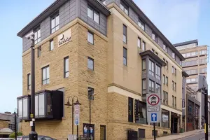 GB0326_HARROGATE_EXTERIOR.jpg