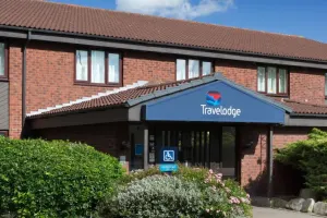 GB0514_Nuneaton_Bedworth_EXTERIOR.jpg