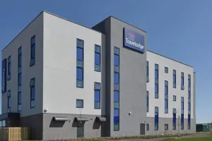 GB2090_BRISTOL_AVONMOUTH_EXTERIOR_2208x1656.jpg