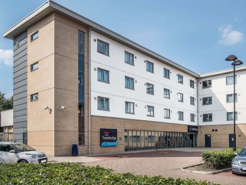Travelodge Edinburgh Airport Ratho Station