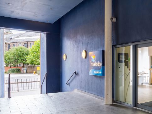 Travelodge Dundee Central