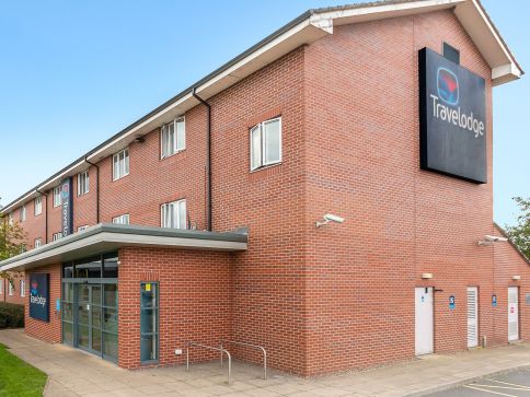 Travelodge Ashton Under Lyne
