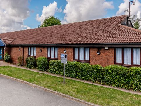 Travelodge Burton A38 Northbound
