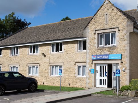 Travelodge Burford Cotswolds