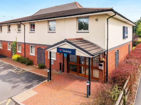 Travelodge Oldham Chadderton